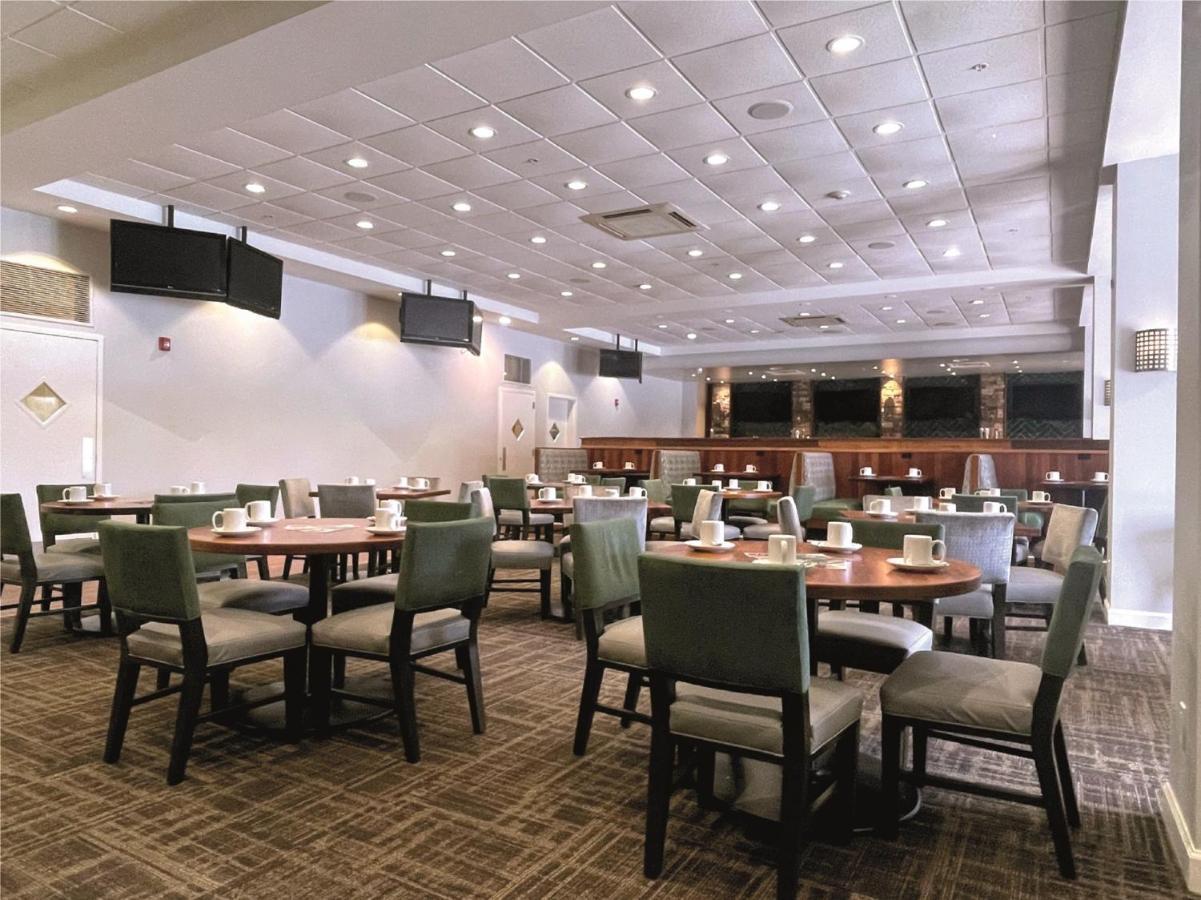 Holiday Inn Baton Rouge College Drive I-10 By Ihg Eksteriør billede