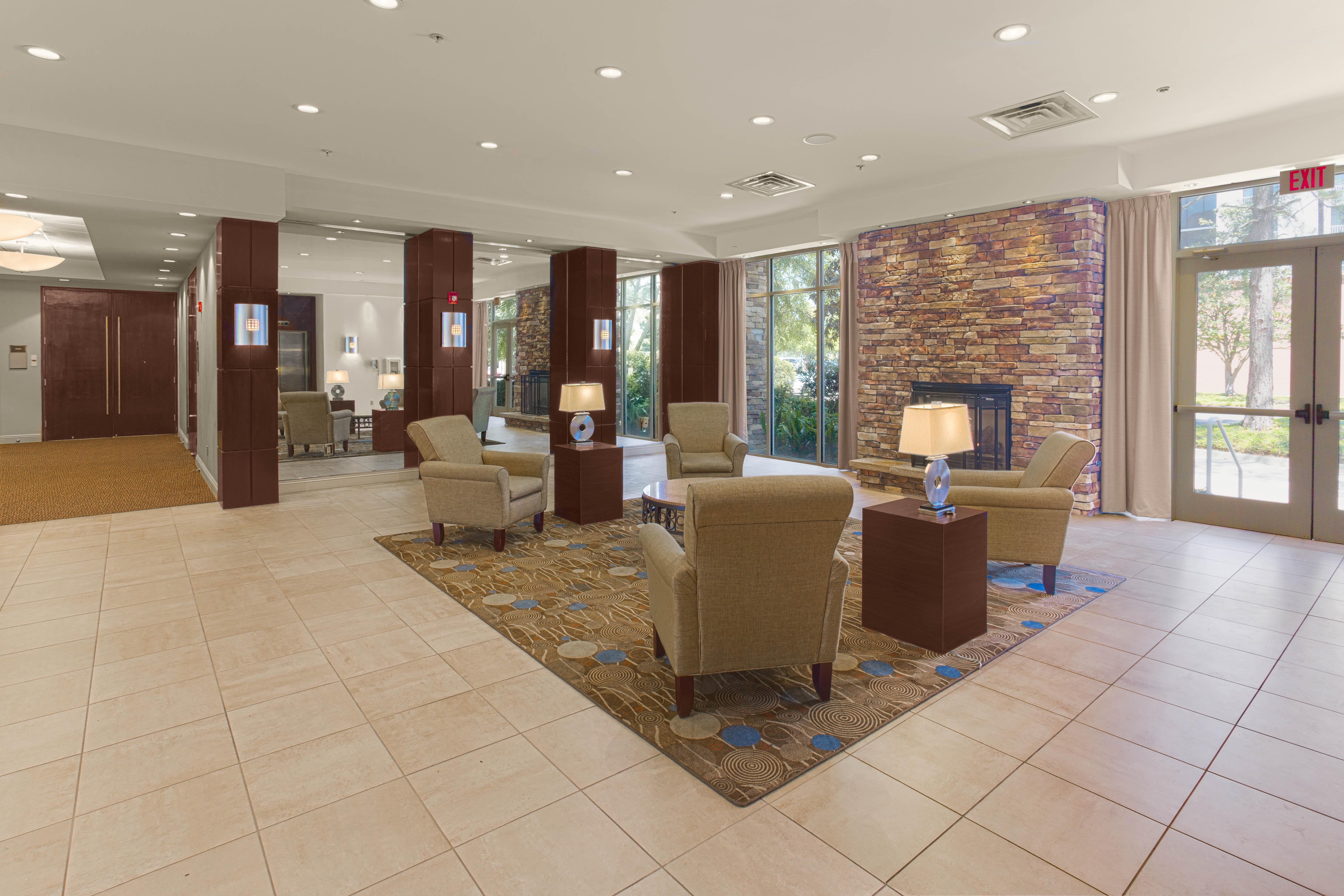 Holiday Inn Baton Rouge College Drive I-10 By Ihg Eksteriør billede