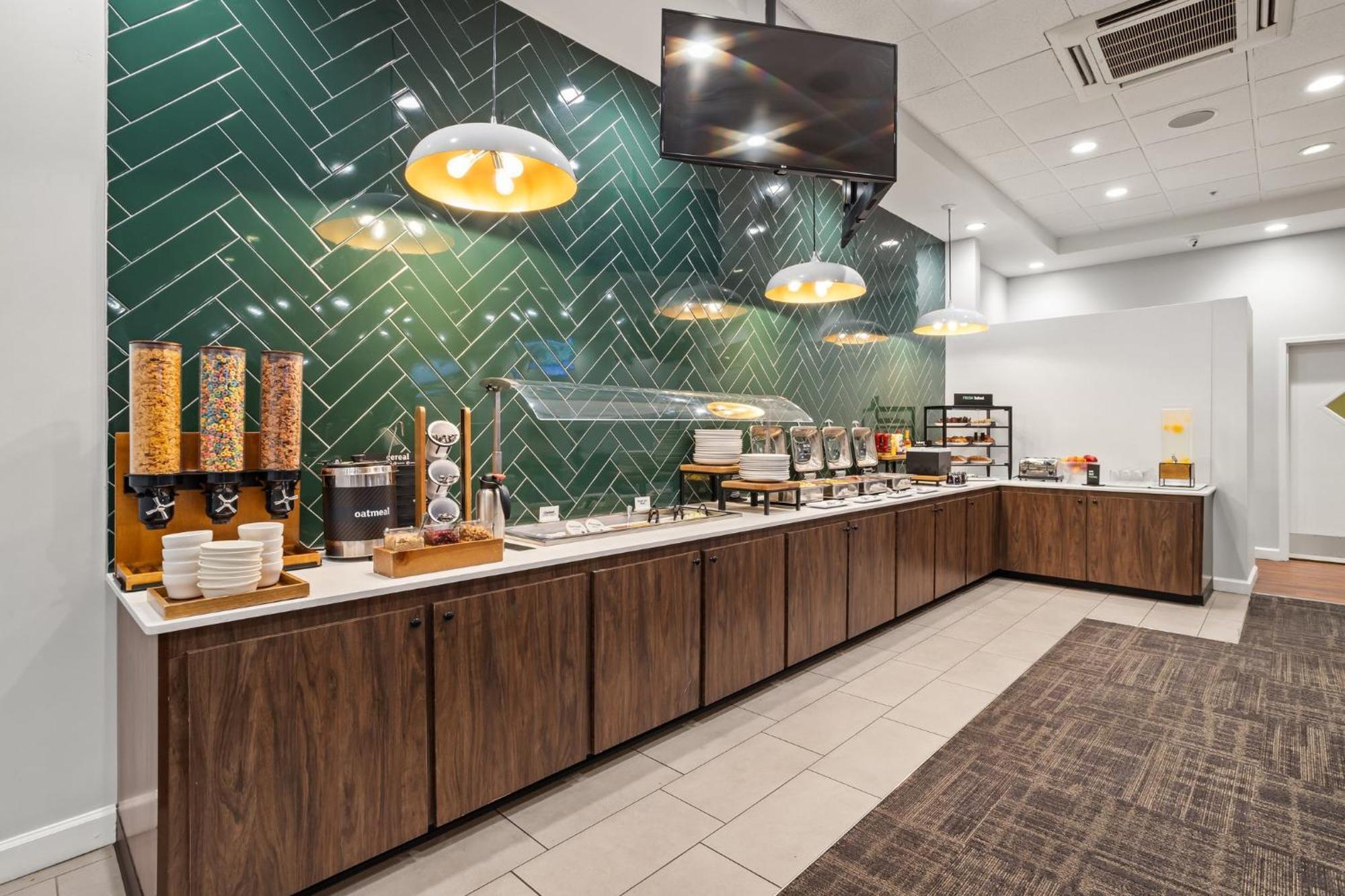Holiday Inn Baton Rouge College Drive I-10 By Ihg Eksteriør billede