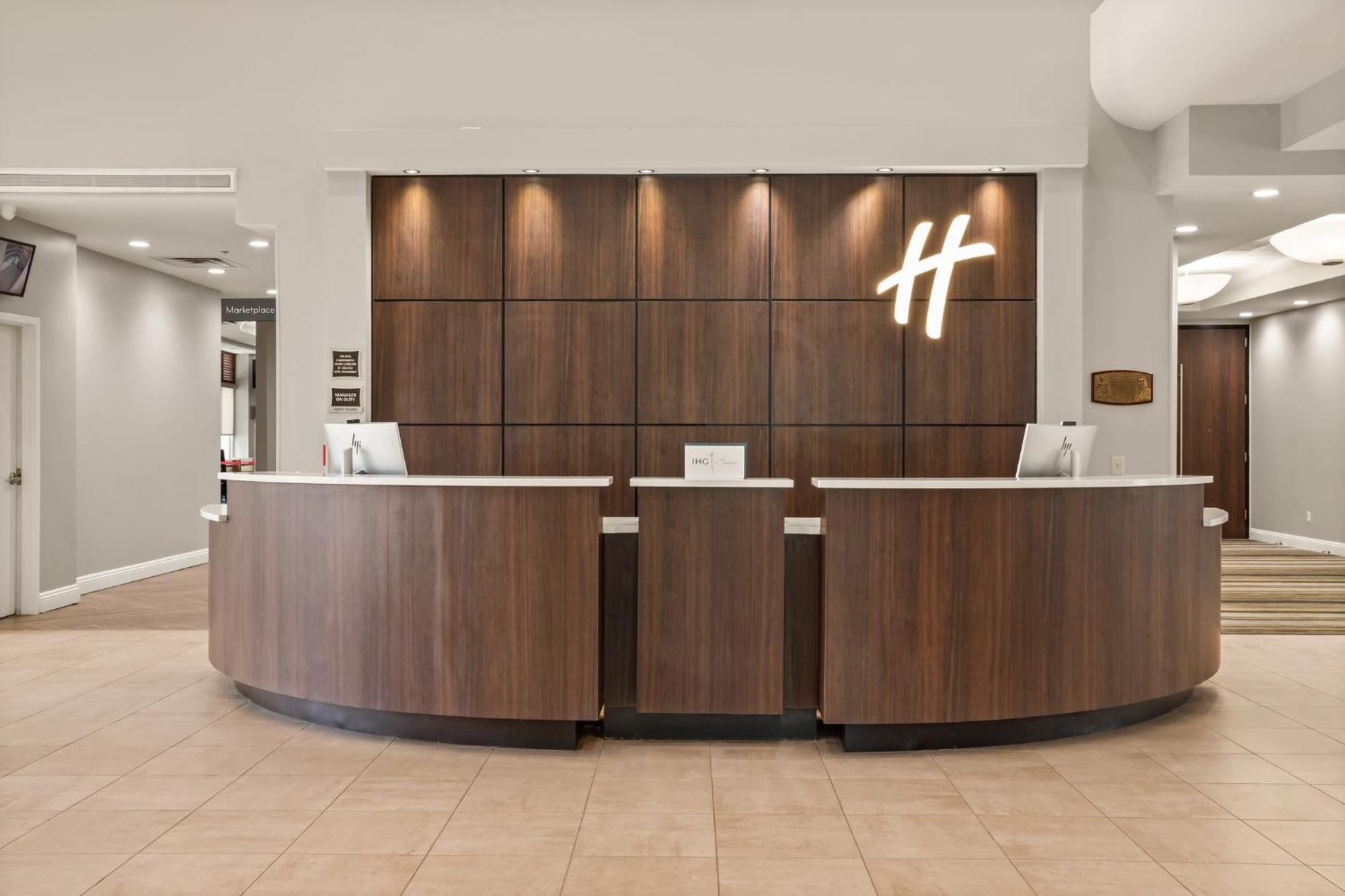 Holiday Inn Baton Rouge College Drive I-10 By Ihg Eksteriør billede